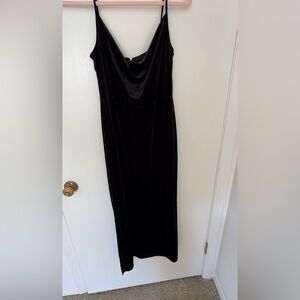 Taylor Black Maxi Dress